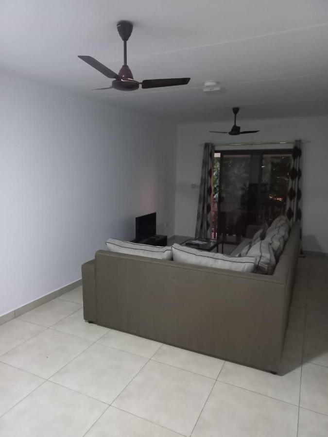 E&E Self Catering Beau Vallon (Mahe) Exterior foto
