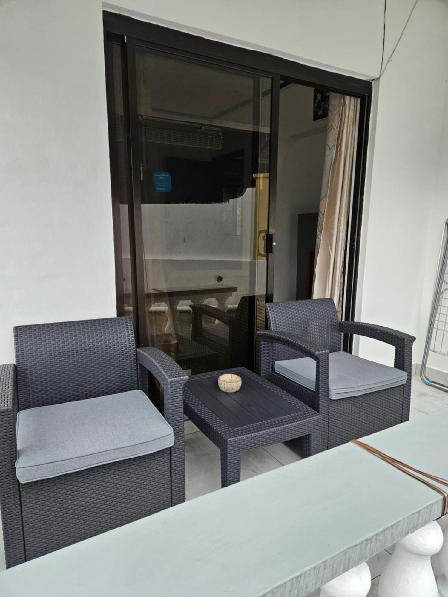 E&E Self Catering Beau Vallon (Mahe) Exterior foto